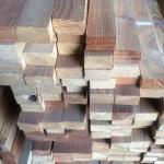 Брусок сухой строганный из лиственницы 45х70 Брусок строганный 45х70