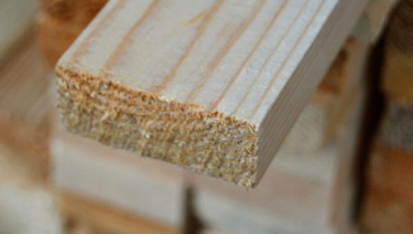 строганный брусок 20х50
