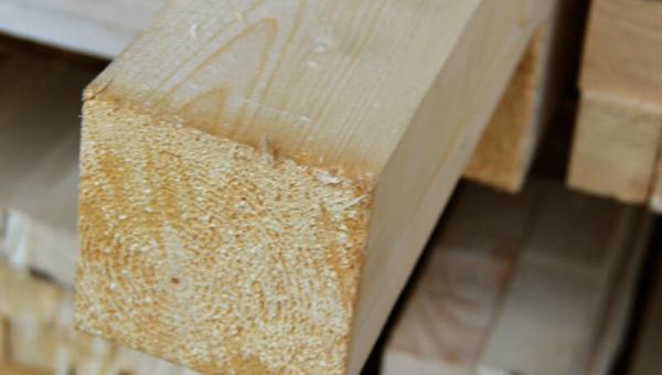 сухой строганный брус 100х100