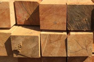 Брус 150х150 из лиственницы